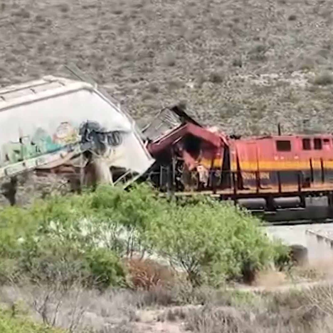 Chocan Dos Trenes en Ramos Arizpe; Maquinistas Resultan Lesionados
