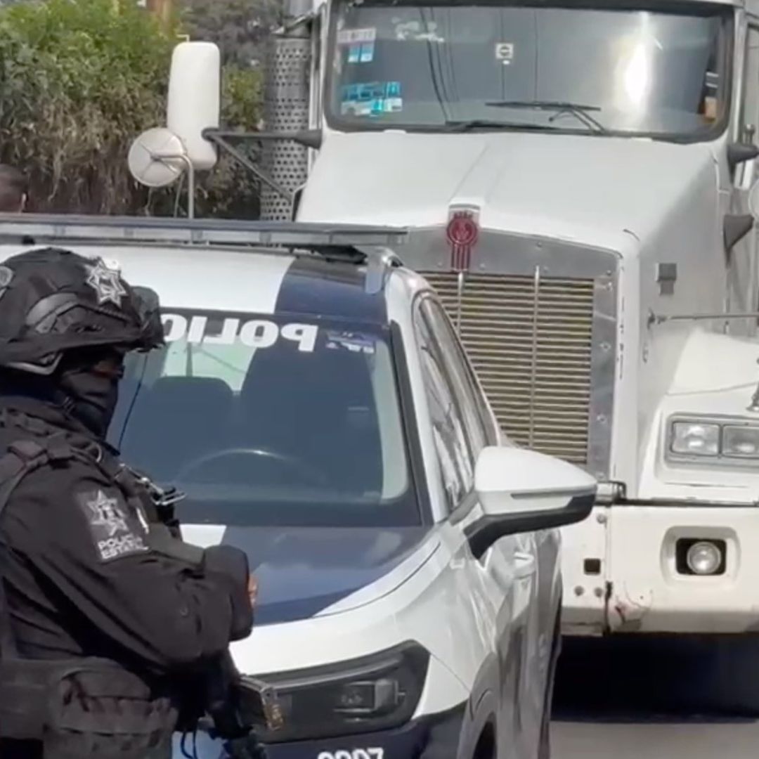 Trailero Secuestrado Intento Robo Tráiler Lateral Autopista México Puebla Central de Abasto