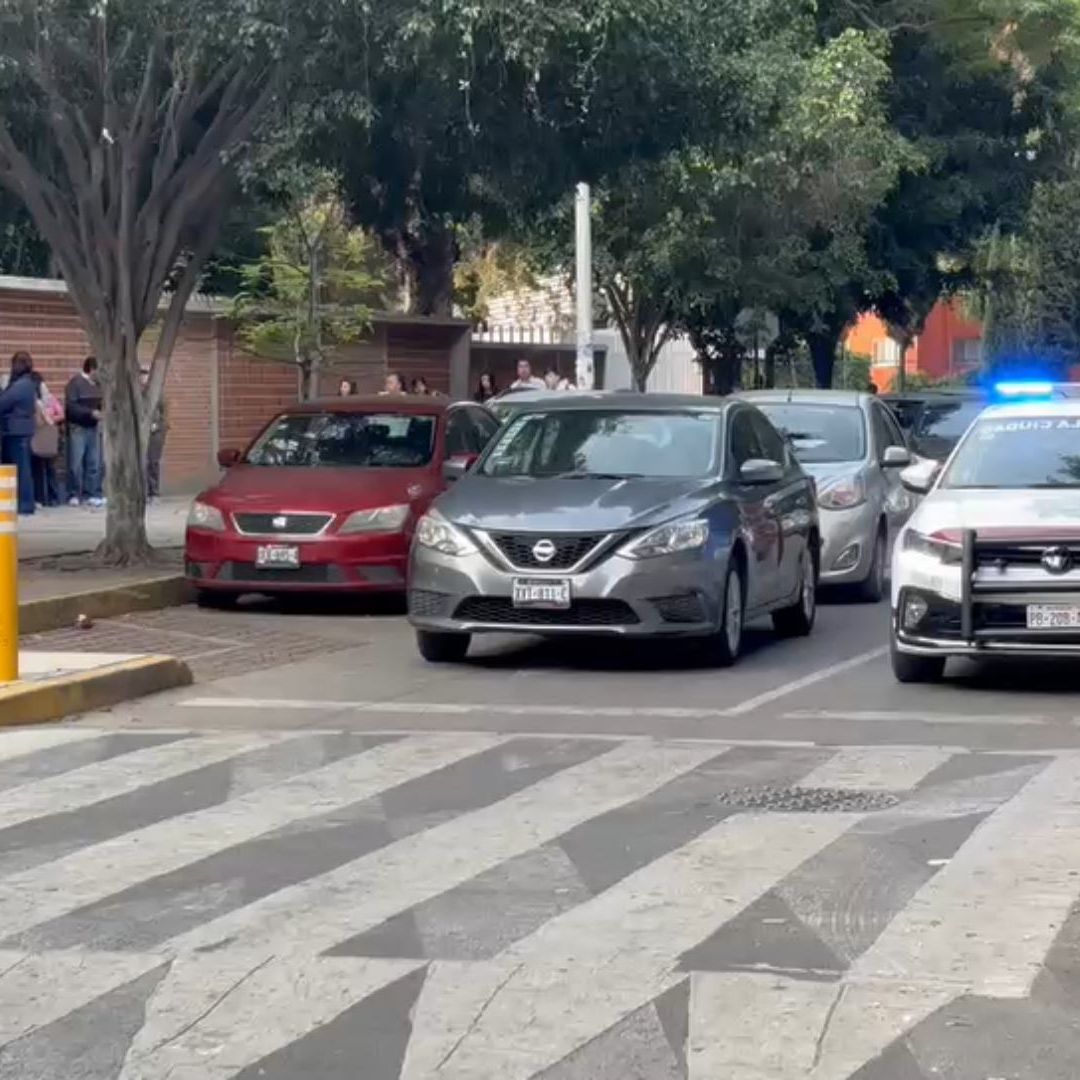 Amenaza Tiroteo Balacera Cuatro Maestros en Edificio Central Centro Escolar Niños Héroes Chapultepec CENHCH en Puebla
