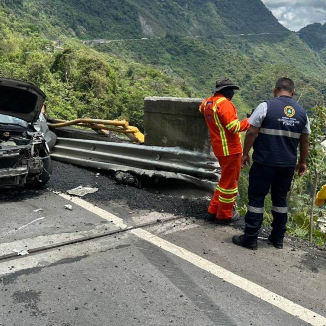 Choque Múltiple Accidente Dos Muertas Cinco Lesionados Autopista México Tuxpan Tlacuilotepec Puebla
