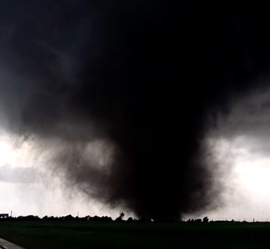 Así se vio el potente tornado, en Oklahoma. Foto. Captura de pantalla