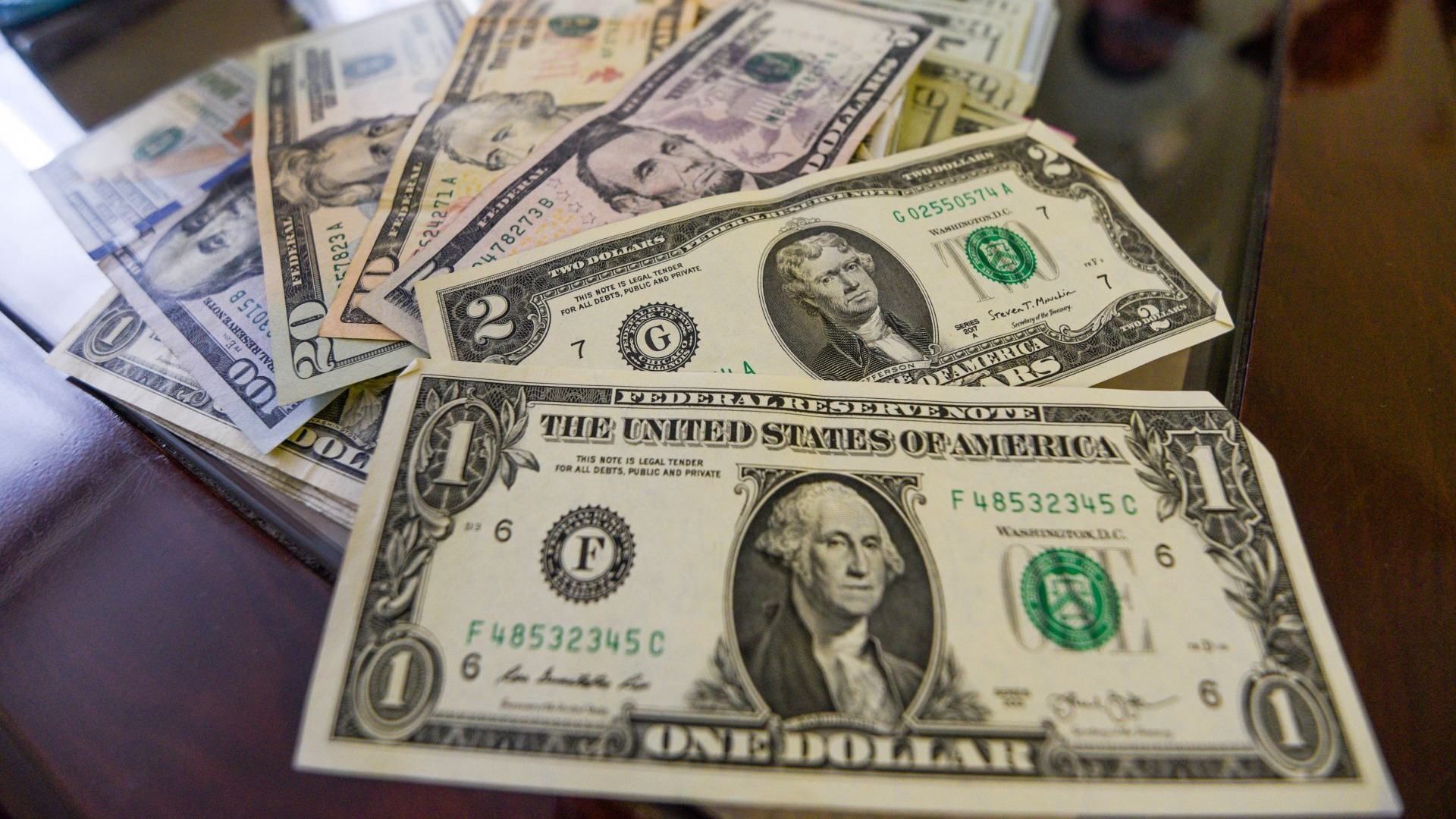 Precio del Dólar Hoy VIERNES 24 de Abril de 2026: ¿Cómo Está el Tipo de Cambio con el Peso?