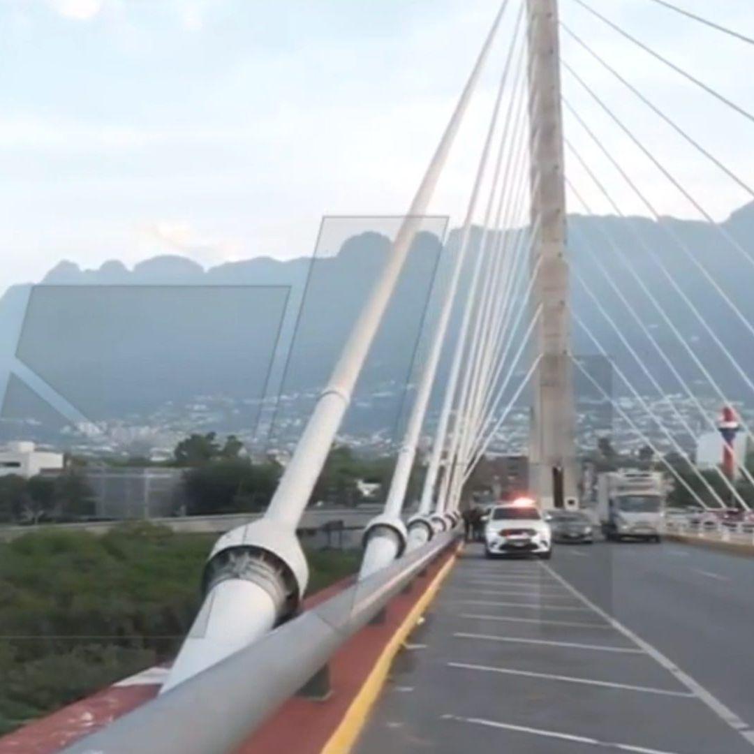 Autoridades aseguraron el área del puente atirantado
