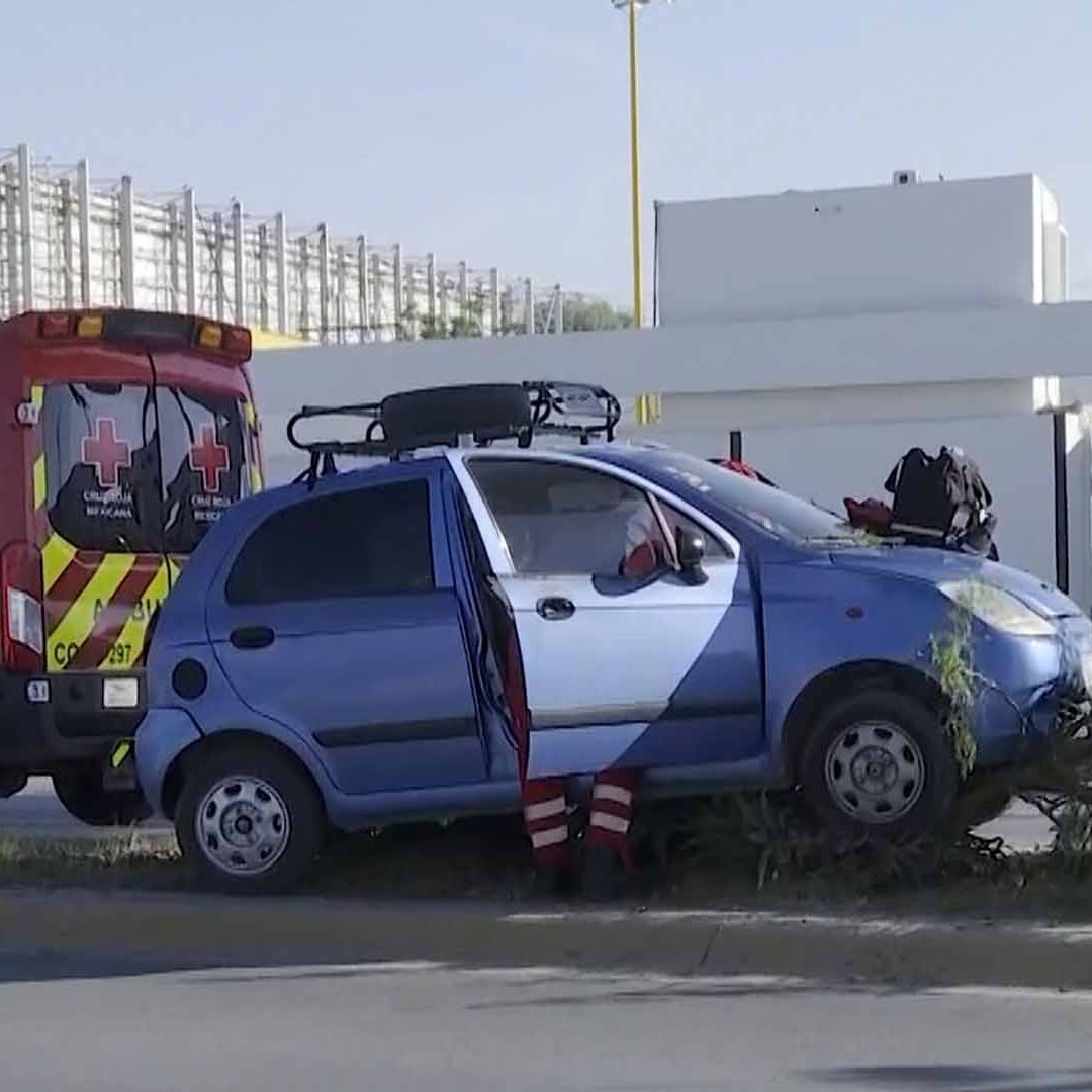 Adulto Mayor Pierde el Conocimiento y Choca Contra Árbol en Torreón
