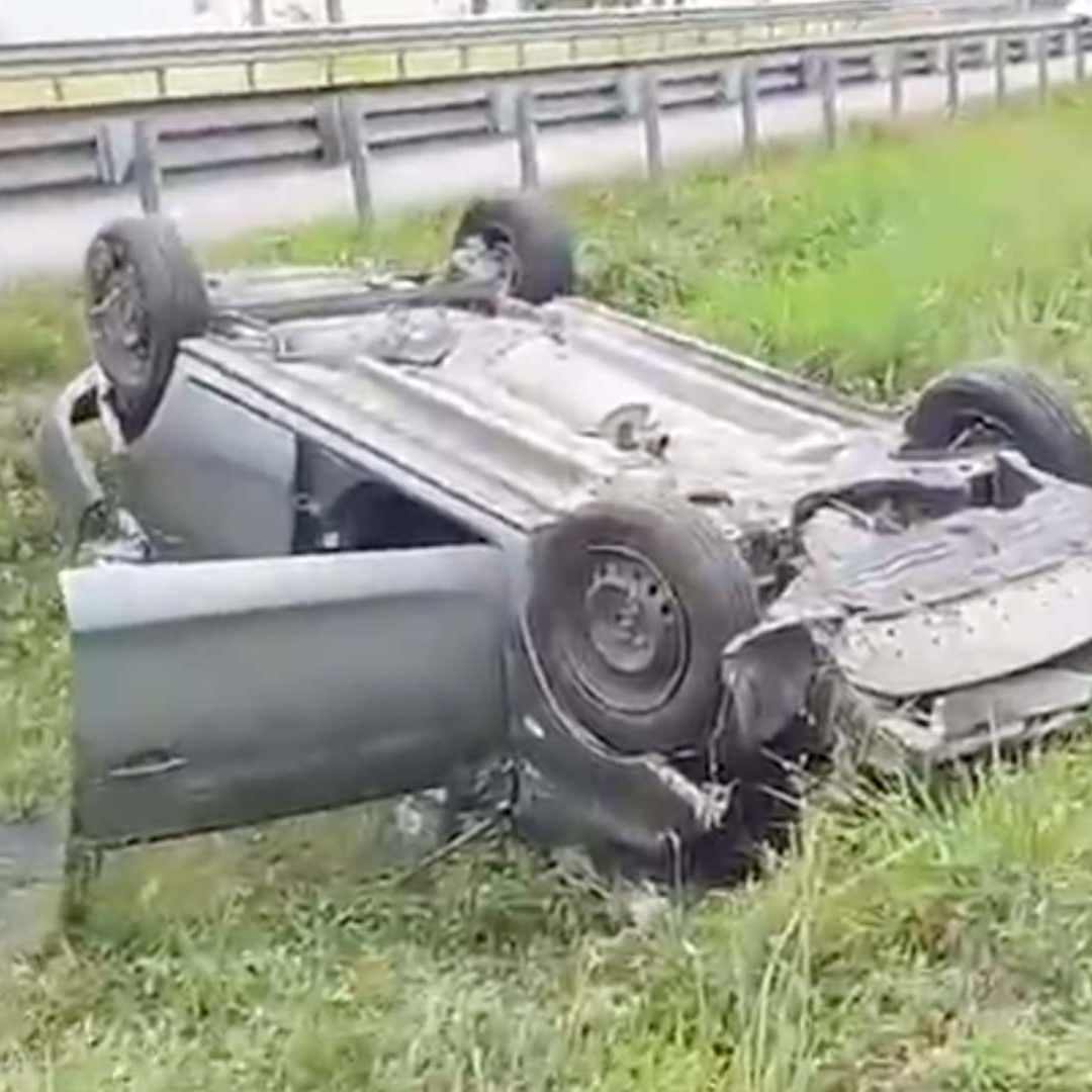 Choque Termina en Volcadura Sobre el Kilómetro 290 de la Autopista Córdoba Veracruz La Quebrada