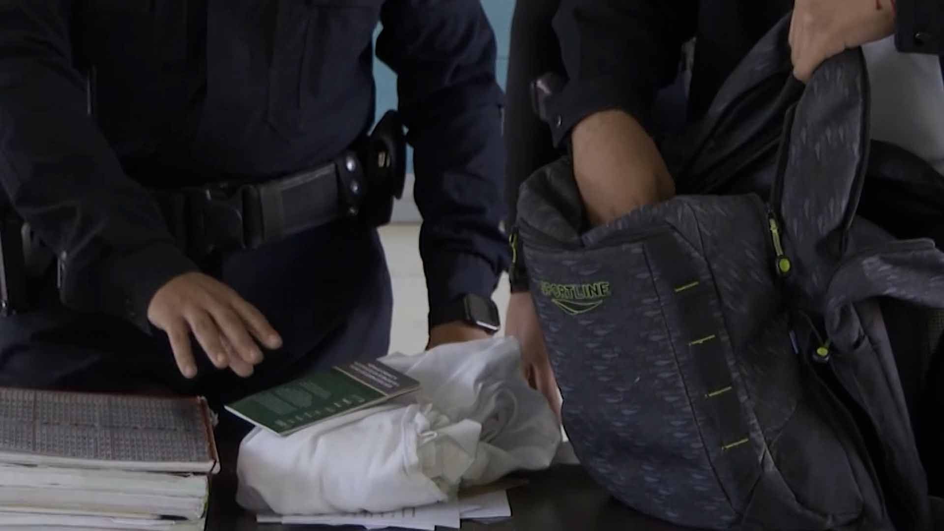 Activan "Operativo Mochila" por Amenaza de Tiroteo en Secundaria de Gómez Palacio:field_titulo_editorial]
