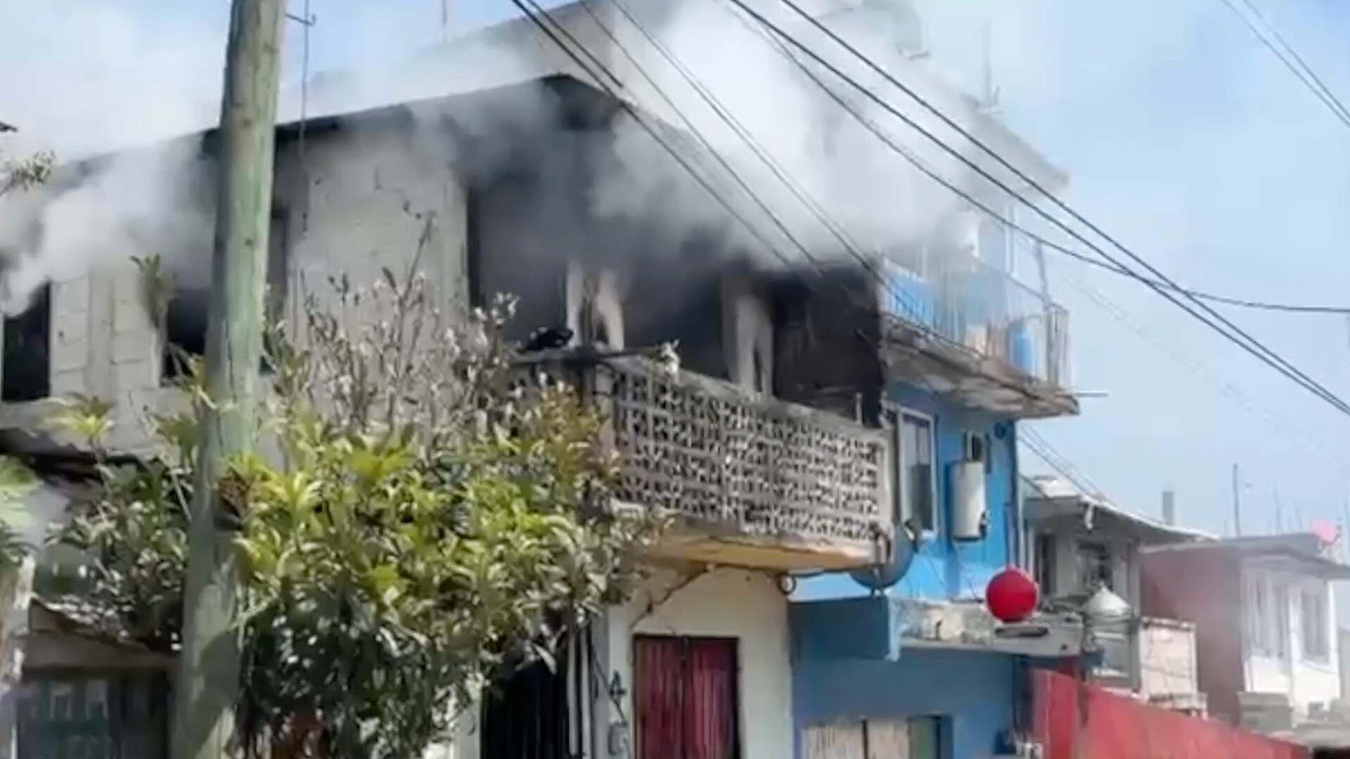 Se Incendia Vivienda en Colonia Benito Juárez en Xalapa | N+ Veracruz