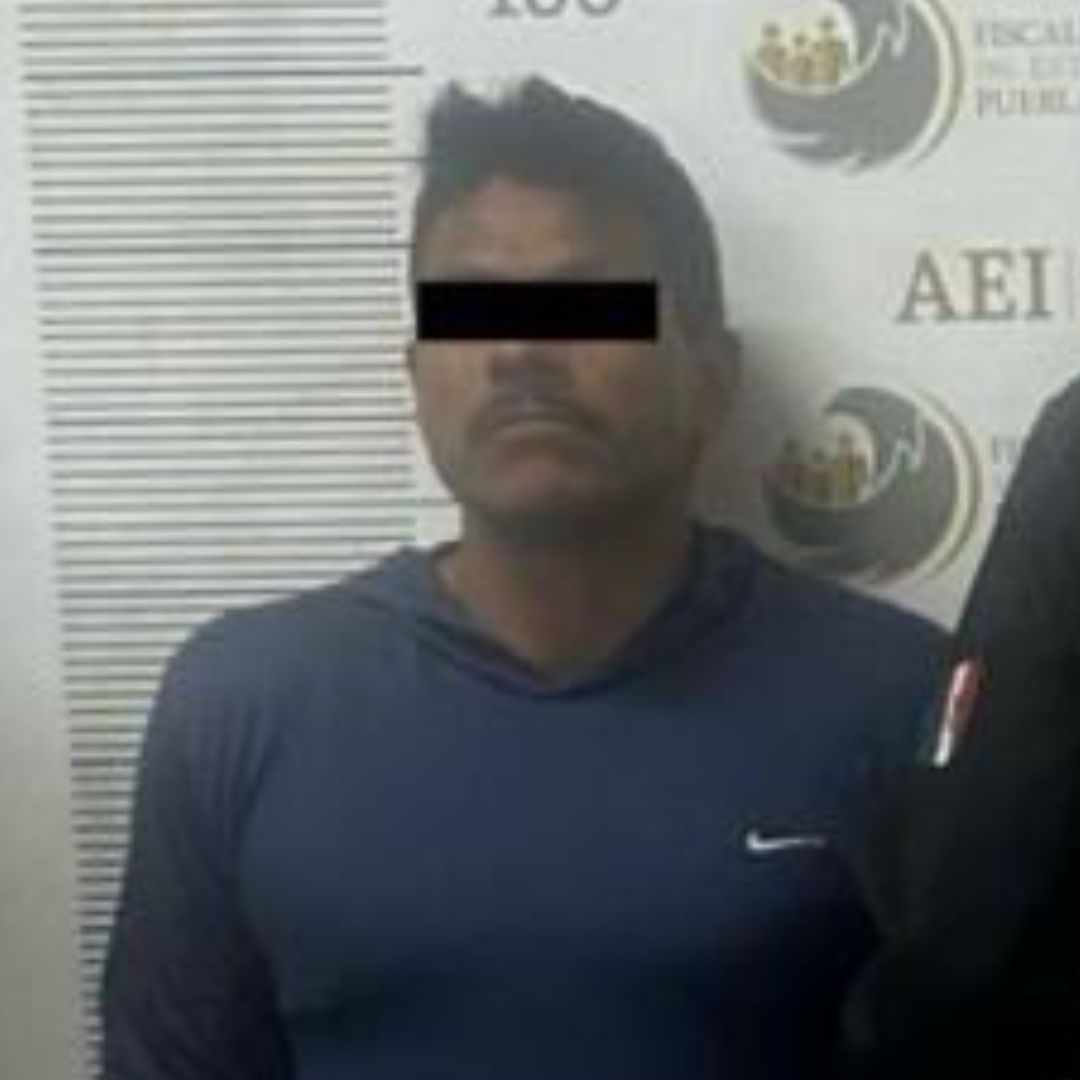 Hombre Detenido por Feminicidio de su Madre en Cuautlancingo Puebla