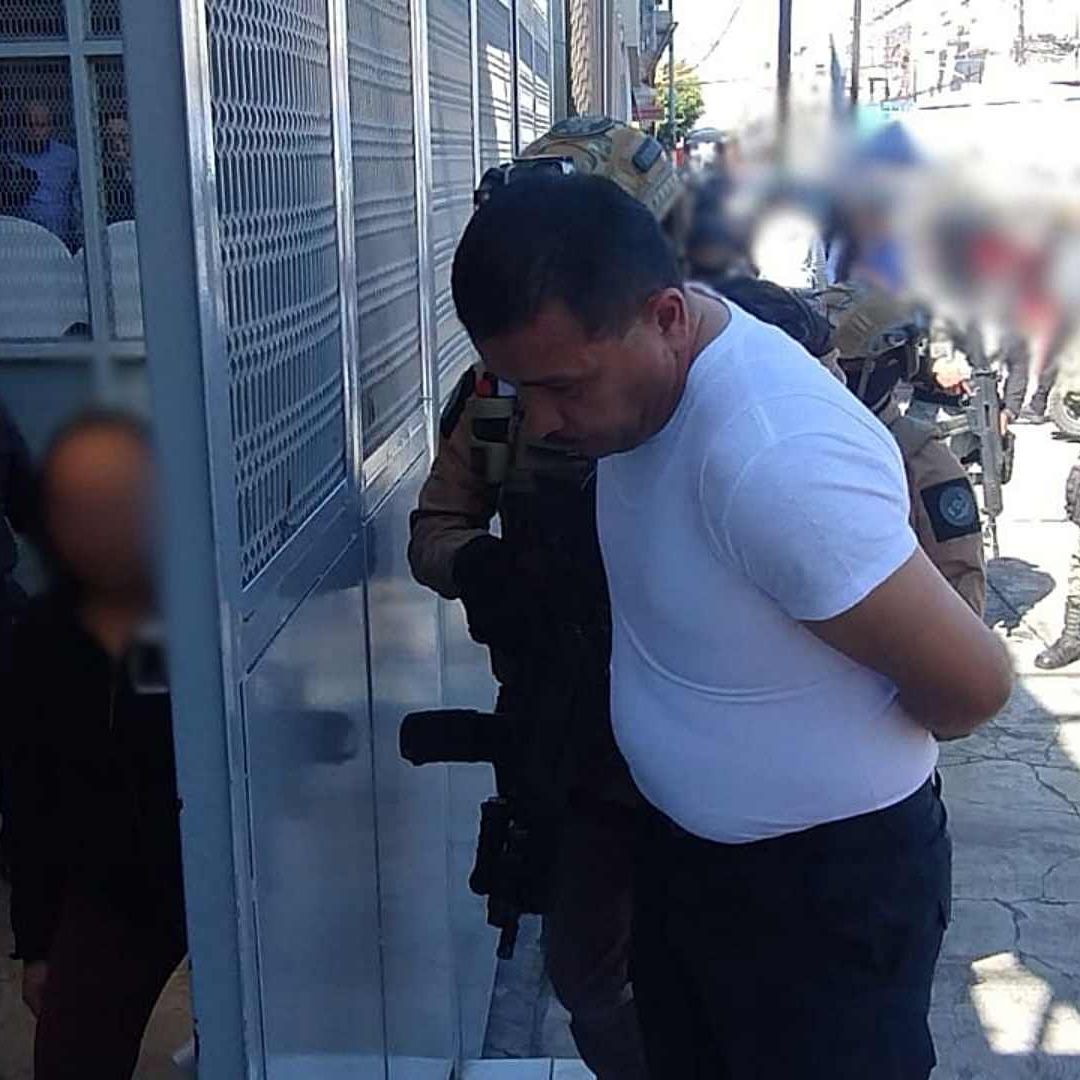 Detenidos en el marco de la operación Enjambre en Edomex. Foto: Gobierno estatal