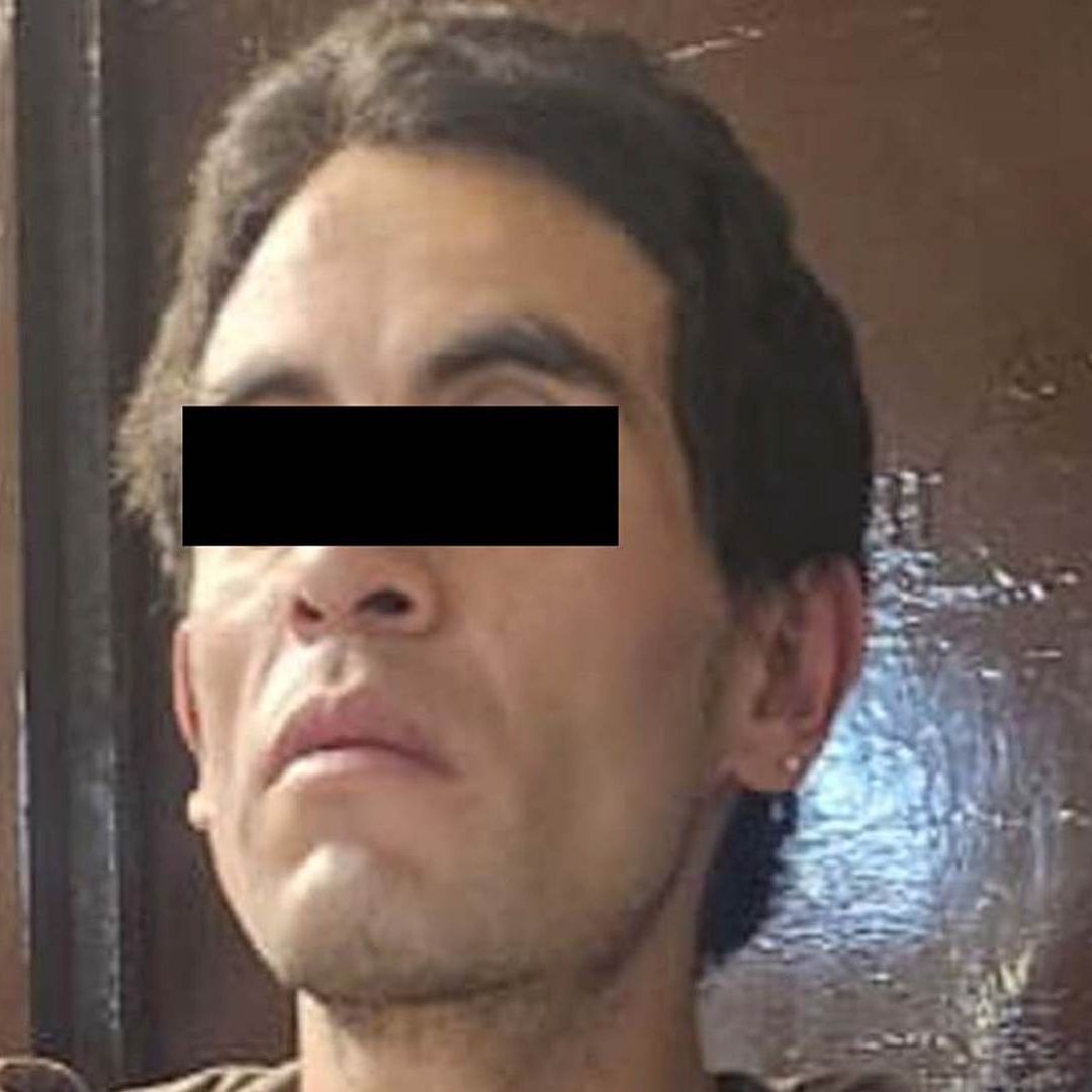 Hombre rescatado de linchamiento y detenido en Cuajimalpa. Foto: SSC