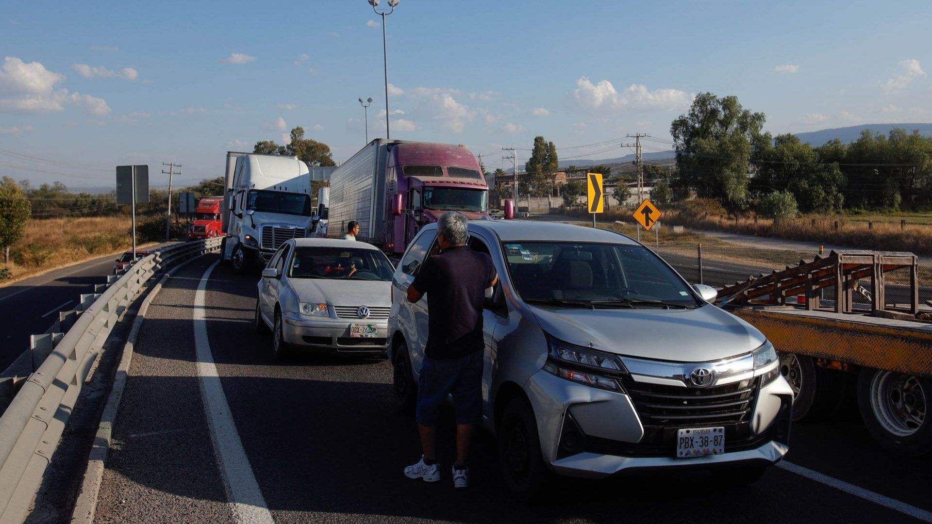 Carreteras bloqueadas hoy