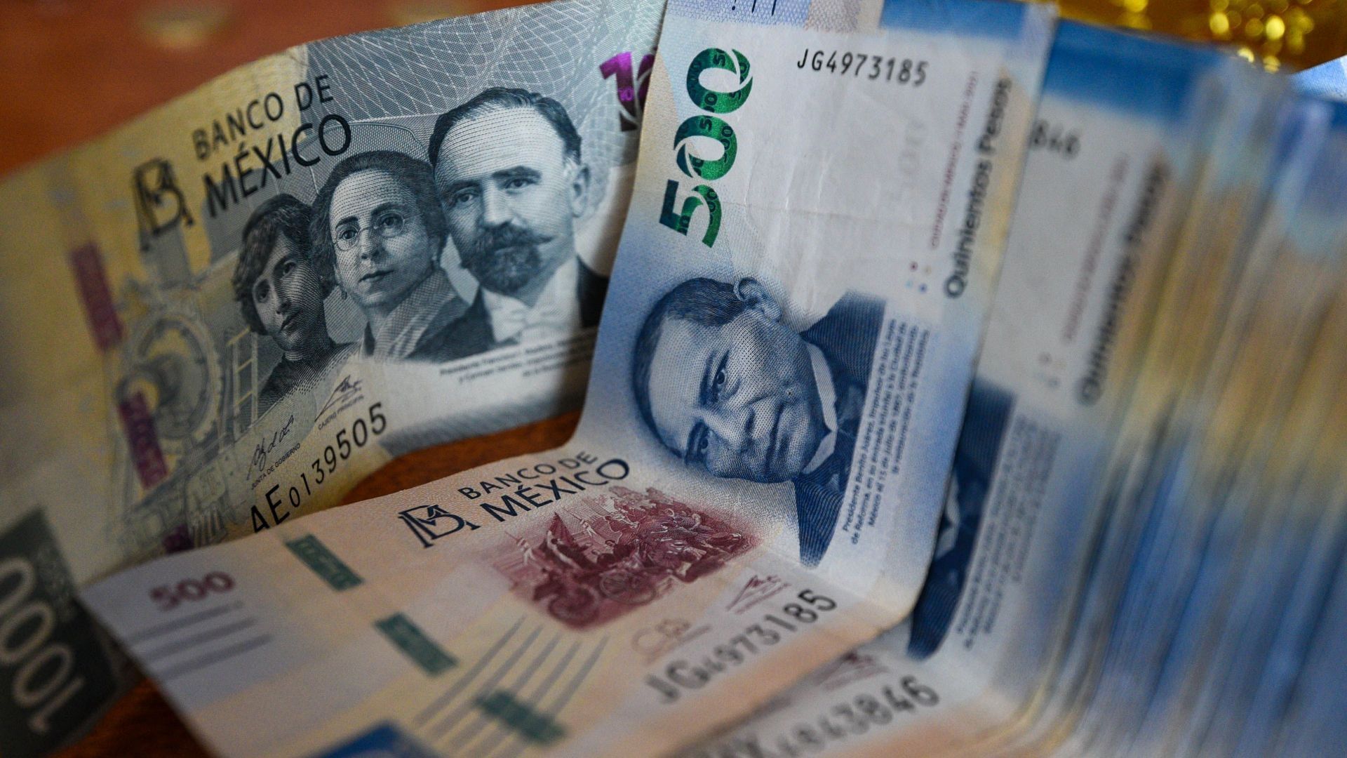IMSS anunció que solo los pensionados bajo la Ley 73 tendrán aguinaldo 2026 estos adultos salvan recorte