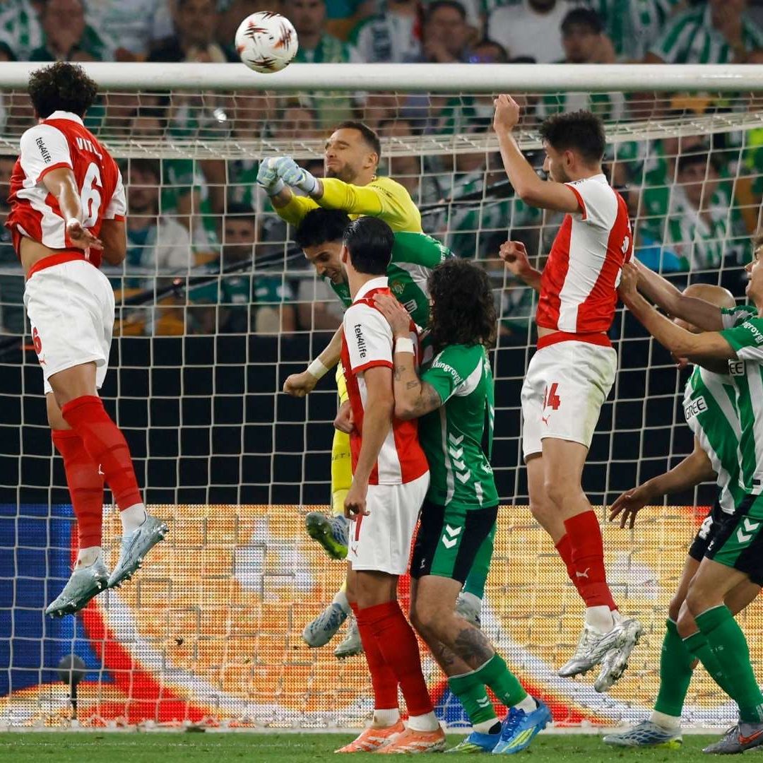 El partido entre el Betis y el Braga fue explosivo de principio a fin, con emociones y goles en ambas porterías. Foto: Reuters