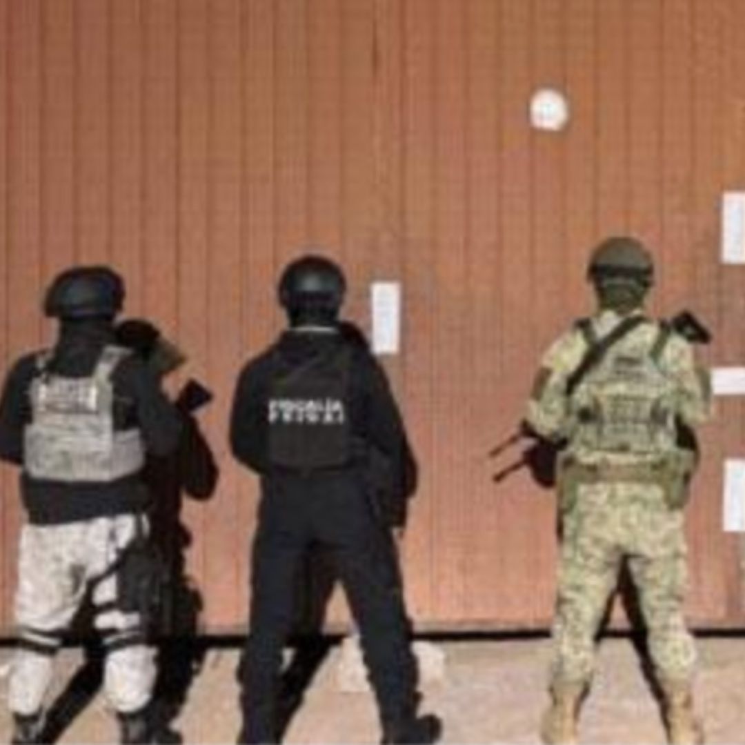 97 Dosis Droga Cristal Aseguradas en Dos Cateos a Inmuebles de Tepeaca Puebla