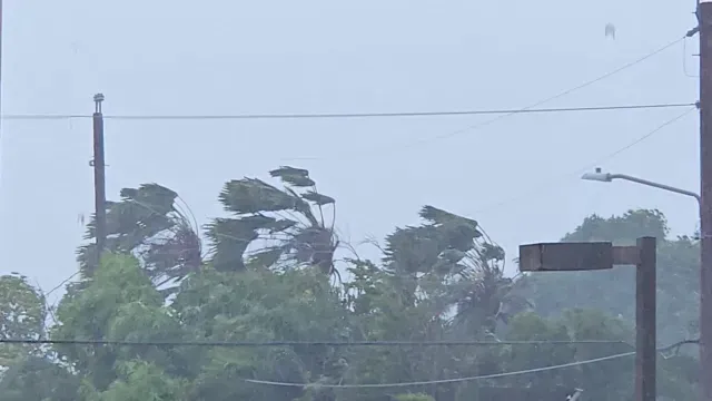 Efectos del tifón Sinlaku en Saipán, en las Islas Marianas del Norte
