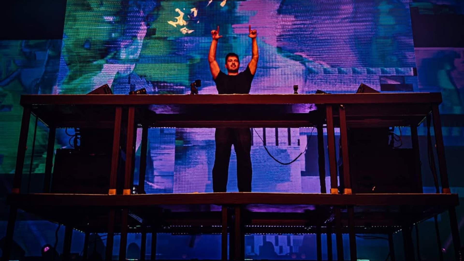 DJ Martin Garrix en Veracruz 18 de Abril Macroplaza de Malecón