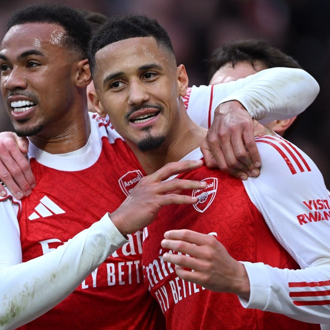 Arsenal Afianza el Liderato de la Premier League con Triunfo ante Chelsea
