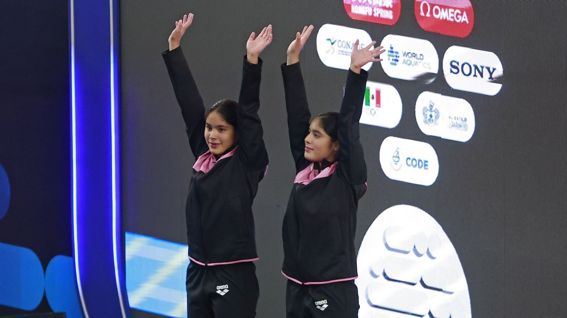 Gemelas Mexicanas, Mía y Lía Cueva, Ganan Medalla de Bronce en la Copa Mundial de Clavados 2026