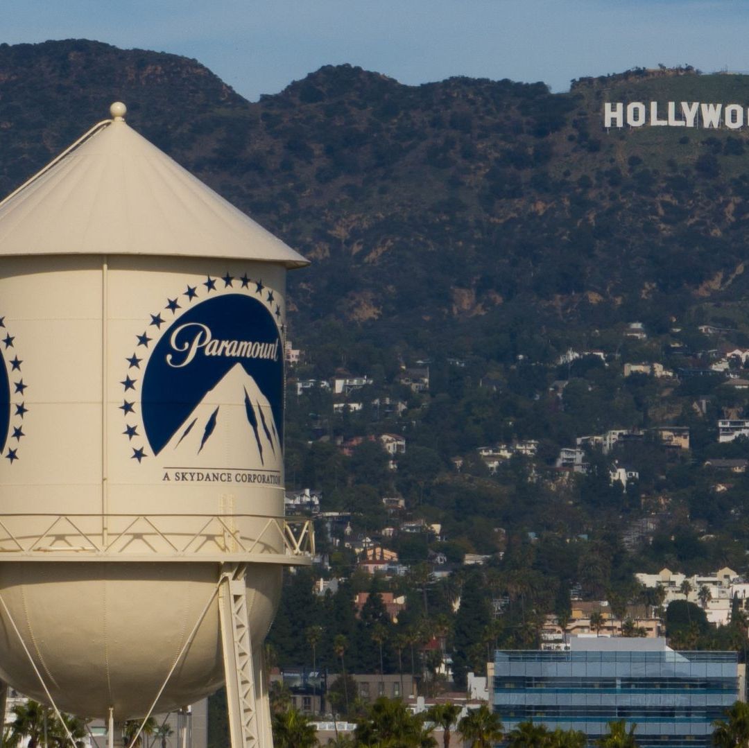 Paramount Firma Acuerdo para Comprar Warner Bros Discovery por 110 Mil MDD