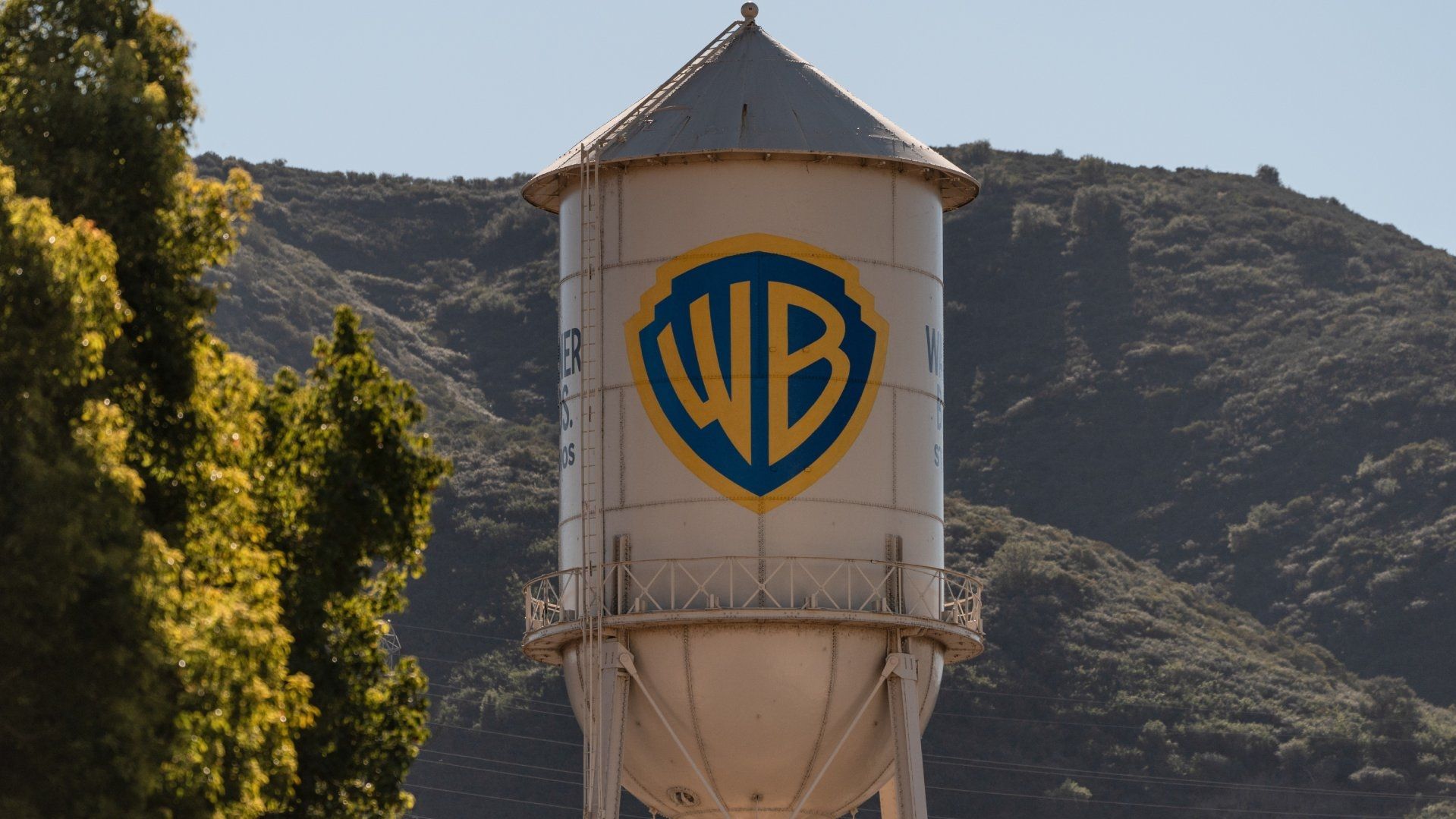 Netflix se Retira de Puja por la Compra de Warner Bros. ante Nueva Oferta de Paramount