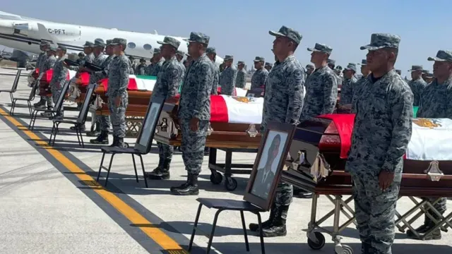 Honores a militares muertos el 22 de febrero de 2026. Foto: Sedena
