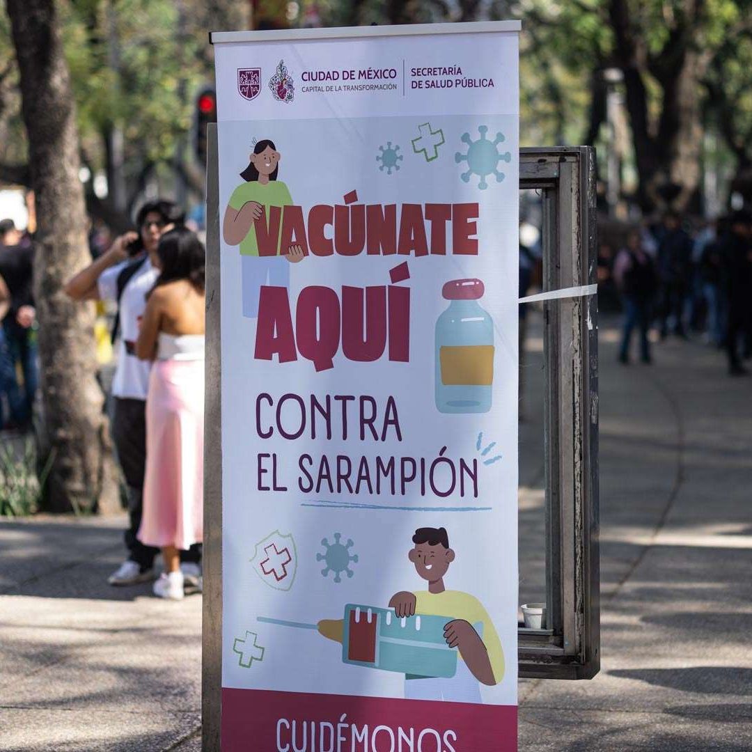 Vacunación contra sarampión en CDMX