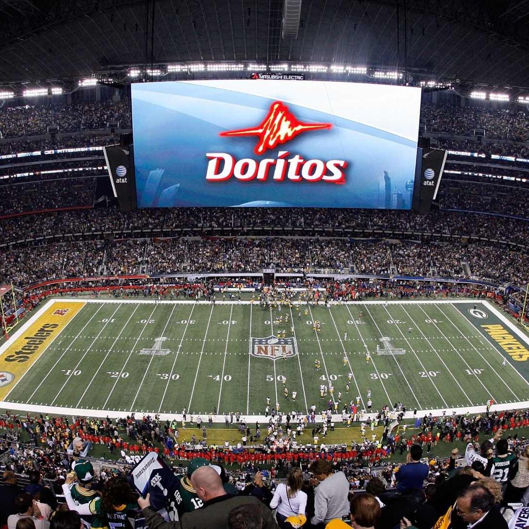 ¿Cuánto Cuesta un Anuncio Durante el Super Bowl? Esto Gastó Cadillac para su Comercial