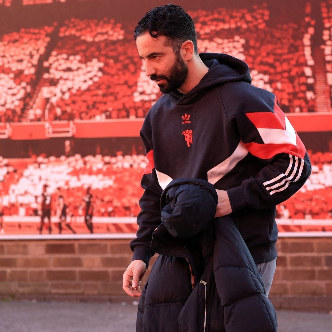 Ruben Amorim se va por la puerta de atrás, luego de fracasar como entrenador del Manchester United.