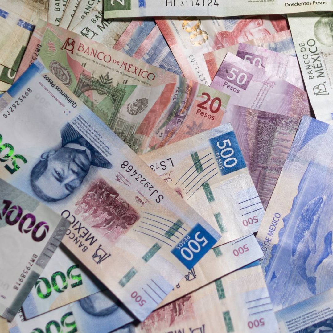 Salario Mínimo 2026: Esta es la Lista de Trabajadores Que Ganarán 705 Pesos al Día tras Aumento