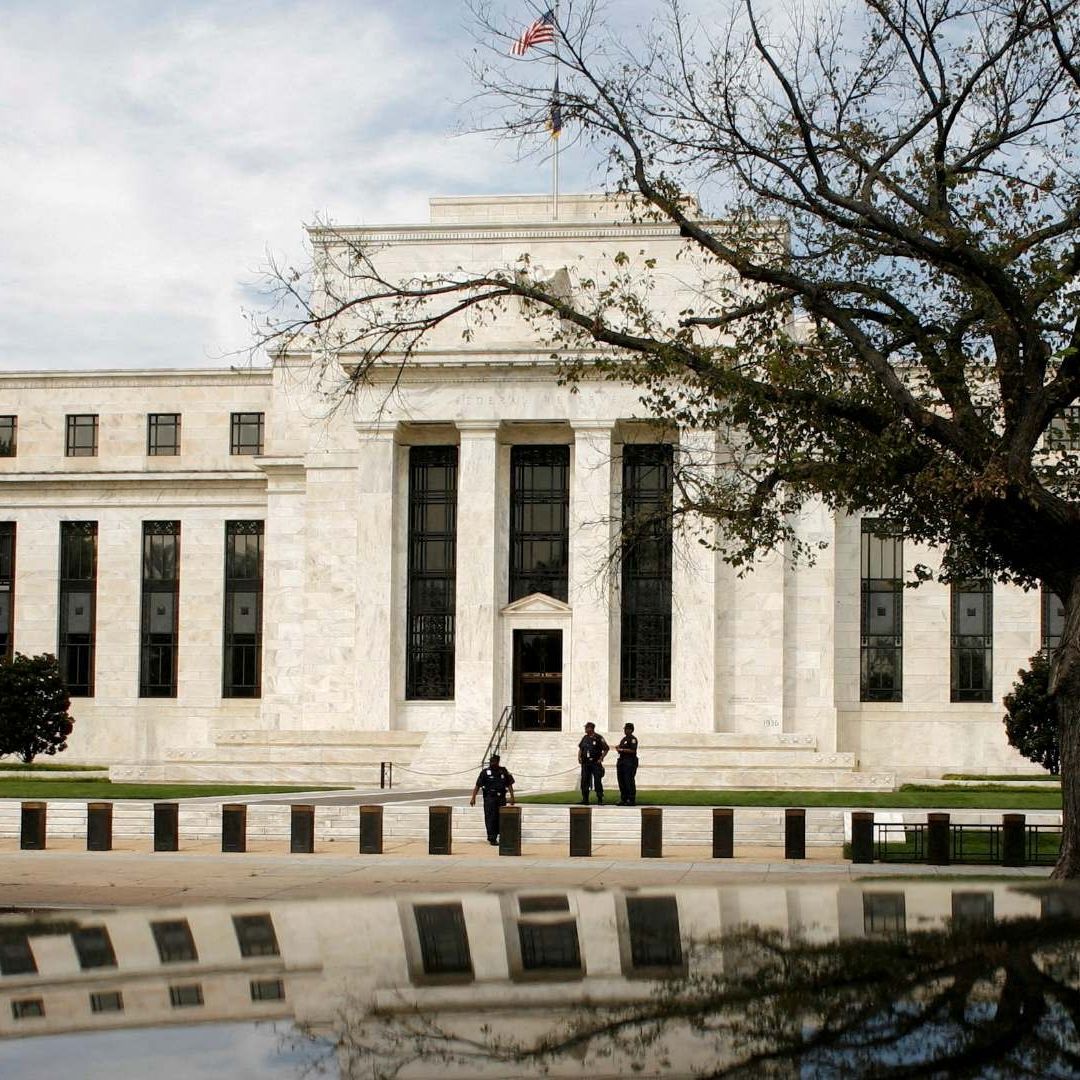 Este jueves, 7 de noviembre de 2024, la Reserva Federal (Fed) anunció que bajó los tipos de interés en Estados Unidos de América