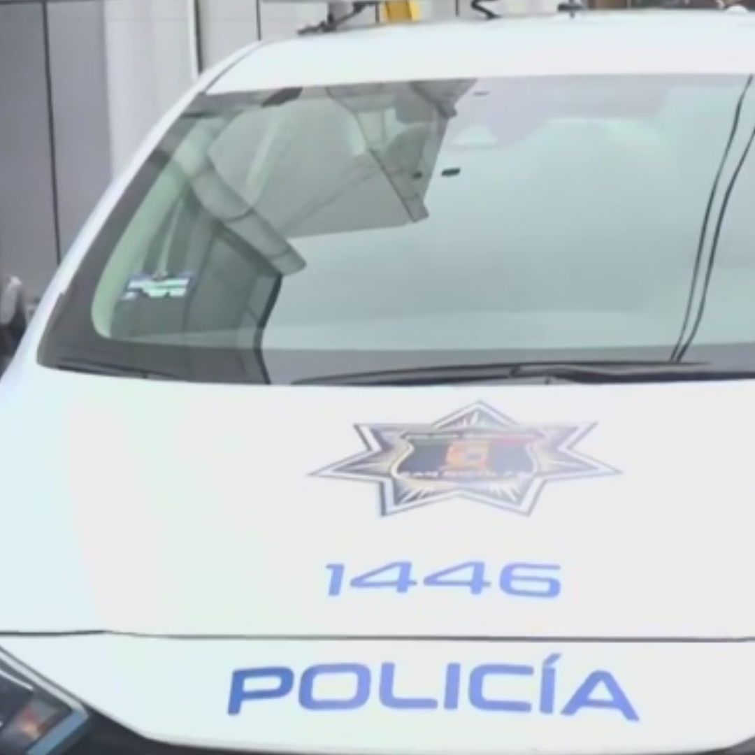 Mujer es Asesinada Presuntamente por su Esposo Afuera de Empresa en San Nicolás; agresor huyó
