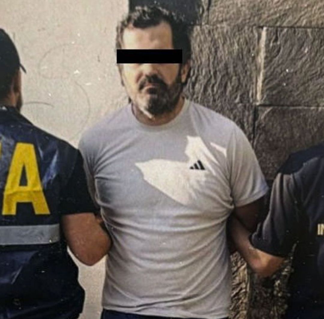 Caen Empleados en Guatemala por Dar Credenciales Falsas a Fernando Farías, Acusado de Huachicol