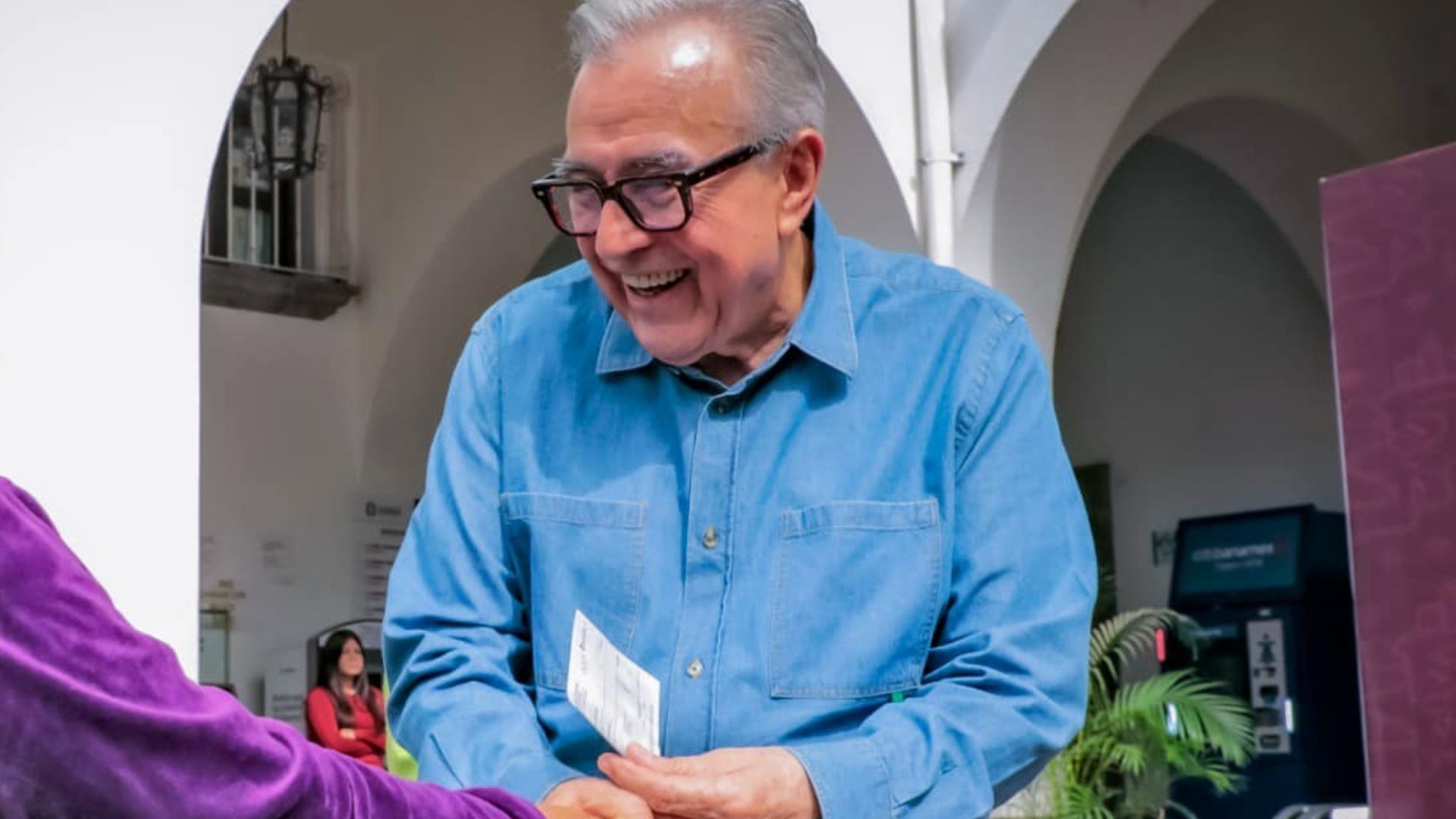 ¿Dónde Está Rubén Rocha Moya Luego de Pedir Licencia Como Gobernador?