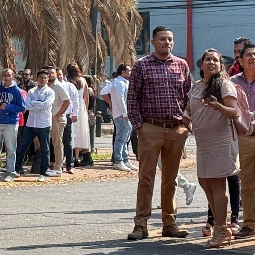 ¿Cuántas réplicas ha tenido el sismo magnitud 5.6 con epicentro en Oaxaca?