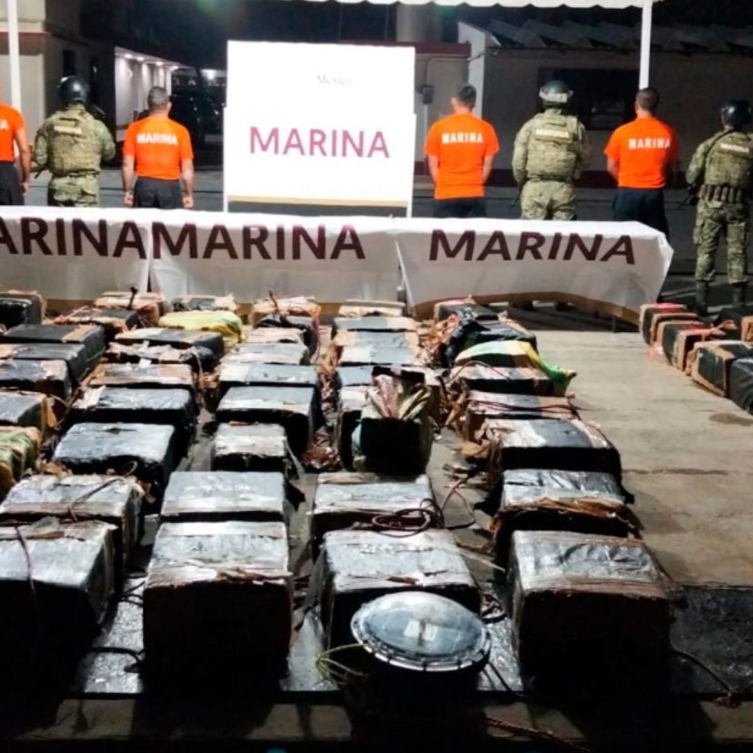 Marina Asegura Más de 2 Toneladas de Cocaína en Aguas del Golfo de Tehuantepec