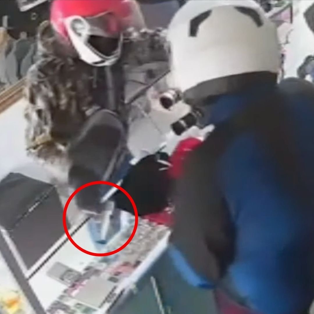 Presunto robo a joyería