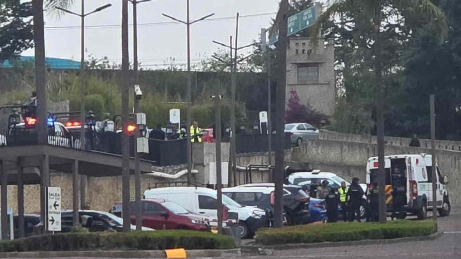 Reportan Disparos en Inmediaciones de Plaza La Antigua de Atizapán