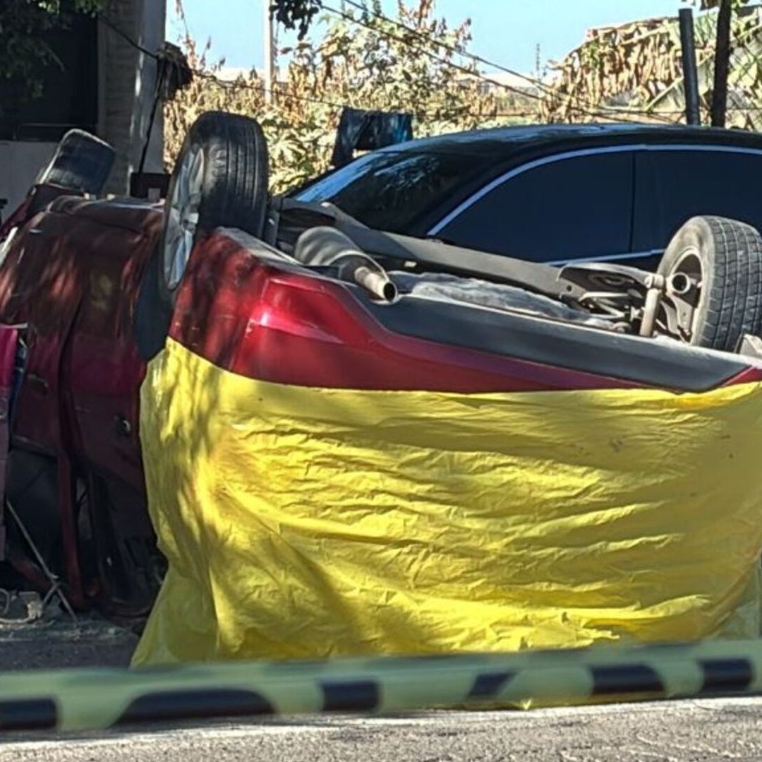 Una Mujer y Un Joven Mueren al Volcar su Vehículo en las Inmediaciones del Ejido La Sinaloa en Navolato; Otra Mujer Queda Herida. Foto: N+