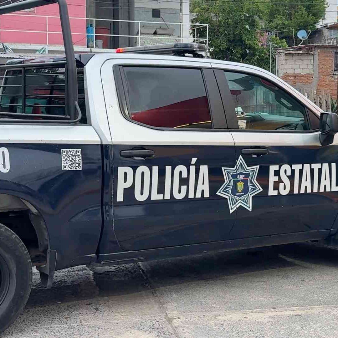 Sujetos Asaltan Tienda de Conveniencia en Colonia Lomas del Mar Boca del Río Veracruz Empleadas Sufren Crisis Nerviosa
