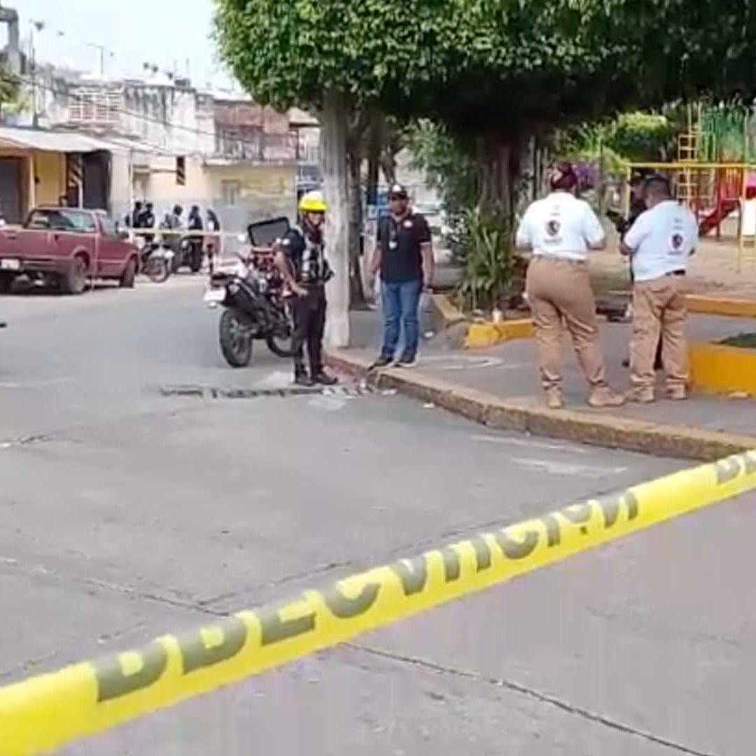 Hombre en Situación de Calle Muere por Infarto en Vía Pública de Parque Solidaridad Colonia SaCórdoba Veracruz
