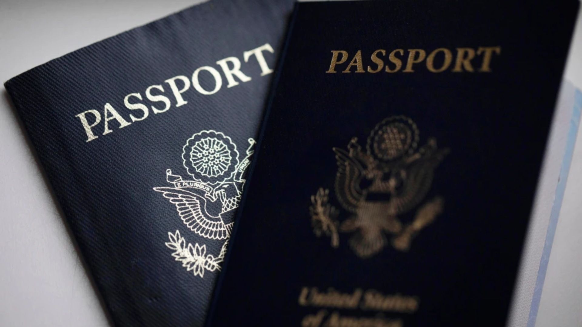 EUA Revocará Pasaporte a Padres que Deben Manutención de Sus Hijos; Así Aplicará Medida