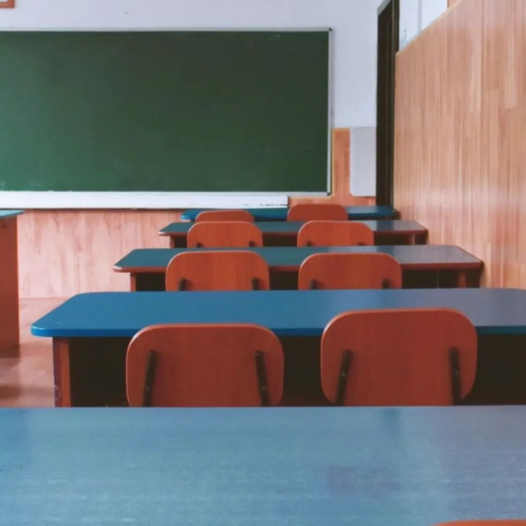 Suspensión de Clases Viernes 8 de Mayo en Puebla por Día de las Madres 2026 para Mujeres Trabajadores con Hijos