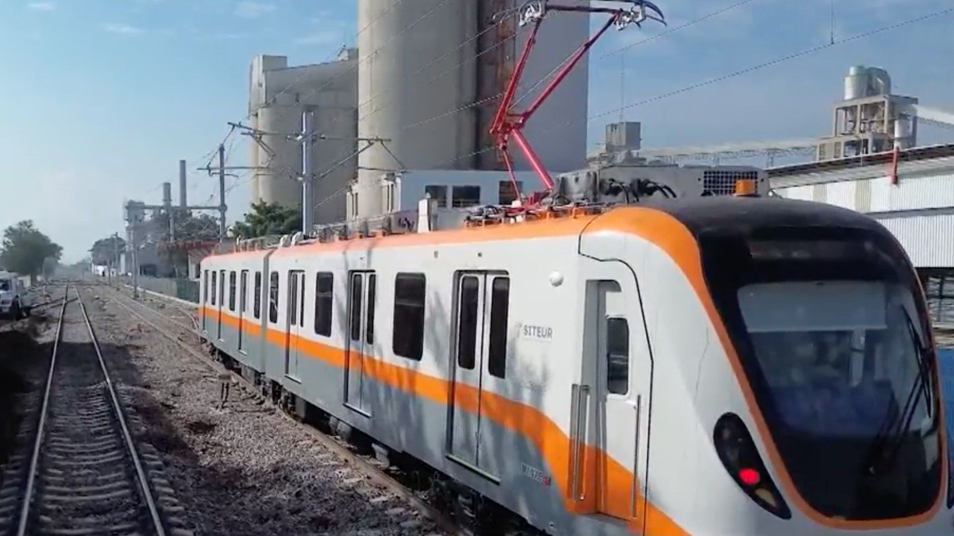 El servicio de la Línea 4 de Mi Tren fue suspendida