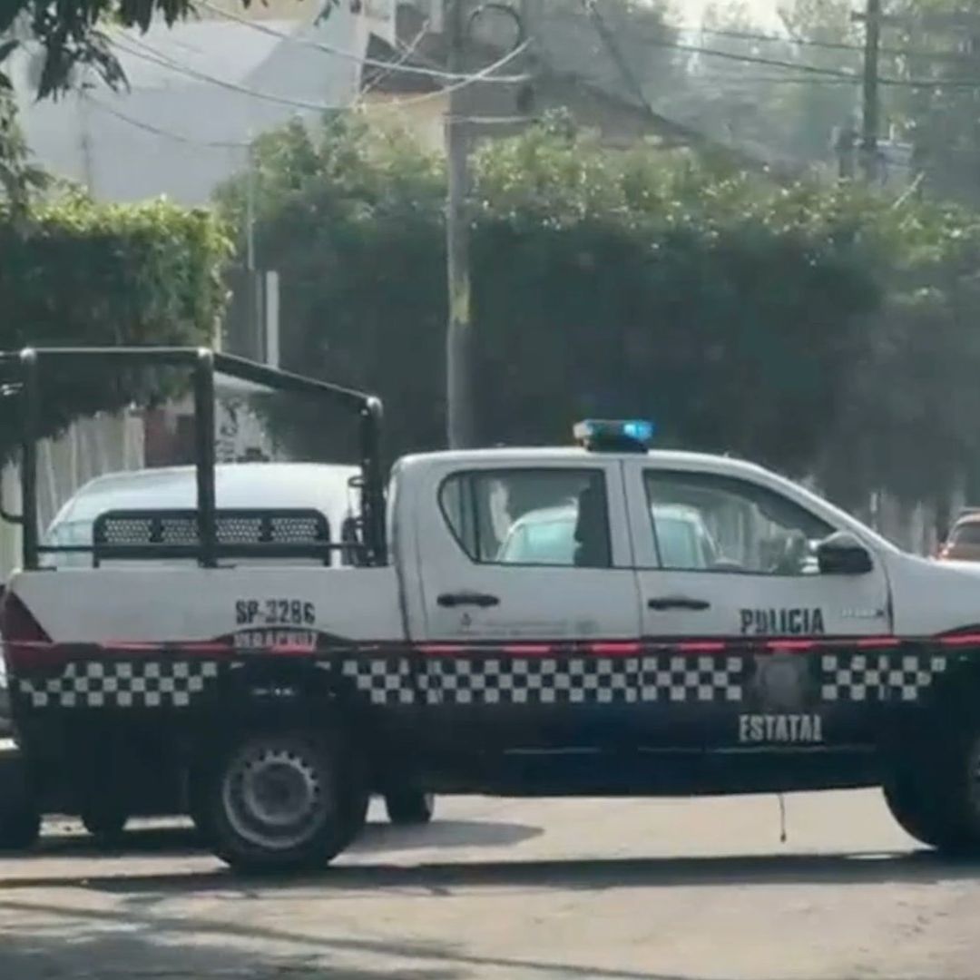 Hombre muerto en la vía publica genera movilización policiaca en Boca del Río
