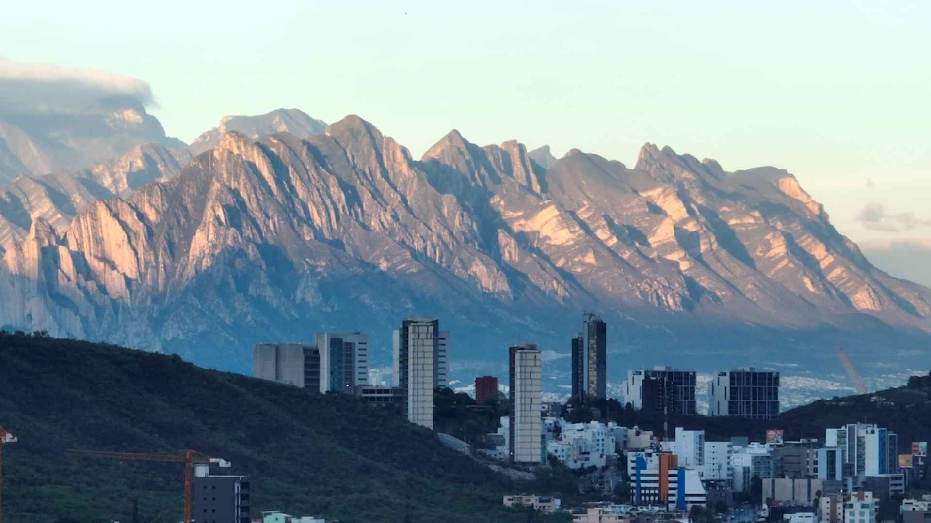 Ciudad de Monterrey por las mañanas