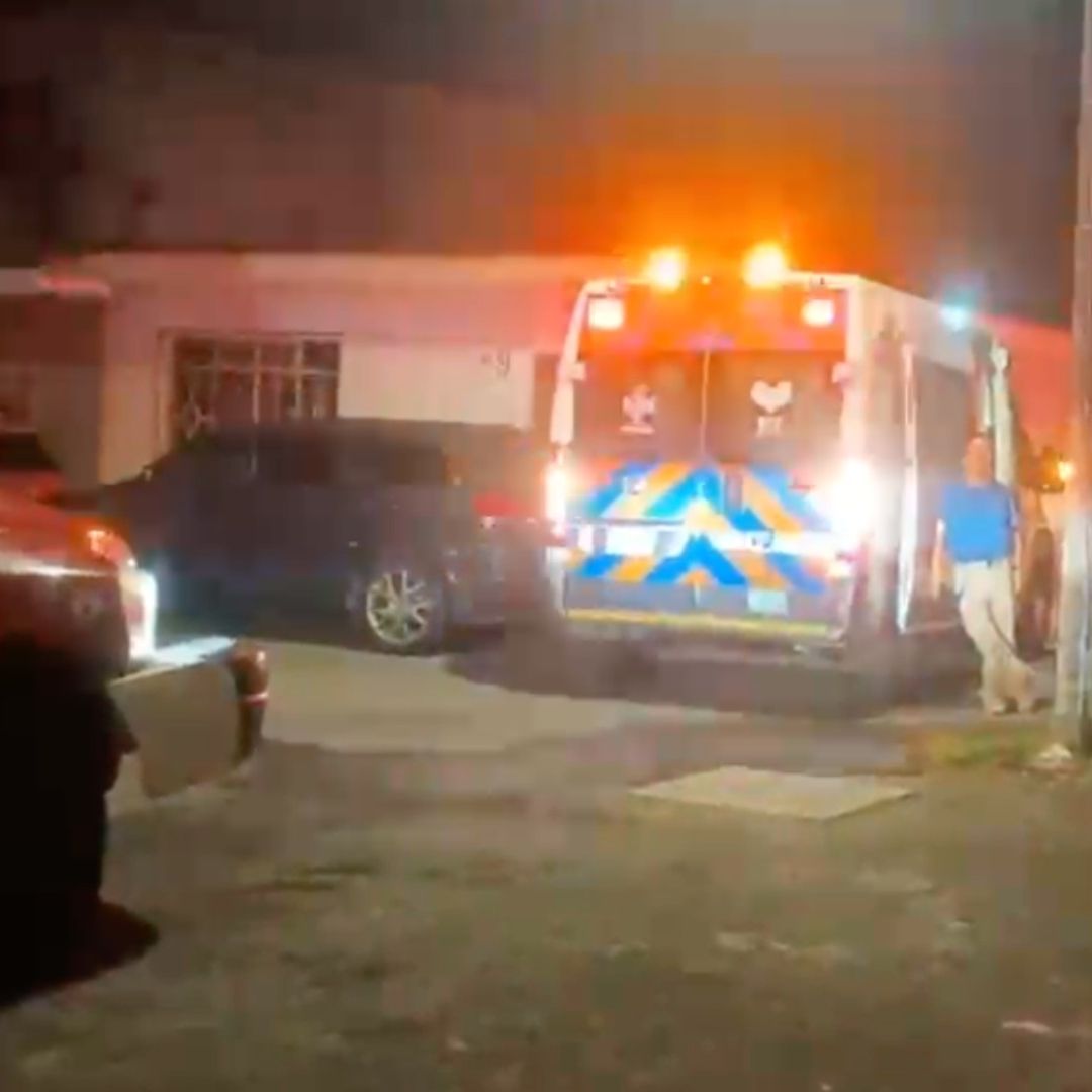 cuerpos de emergencias se moviliza por fuerte olor a gas.