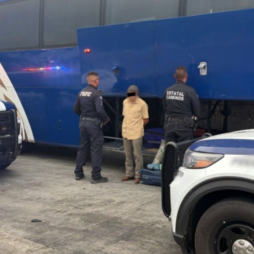 Aseguran Más de Mil Envoltorios de Droga en Camión de Pasajeros en Salamanca; Hay Un Detenido I Foto: FSPE