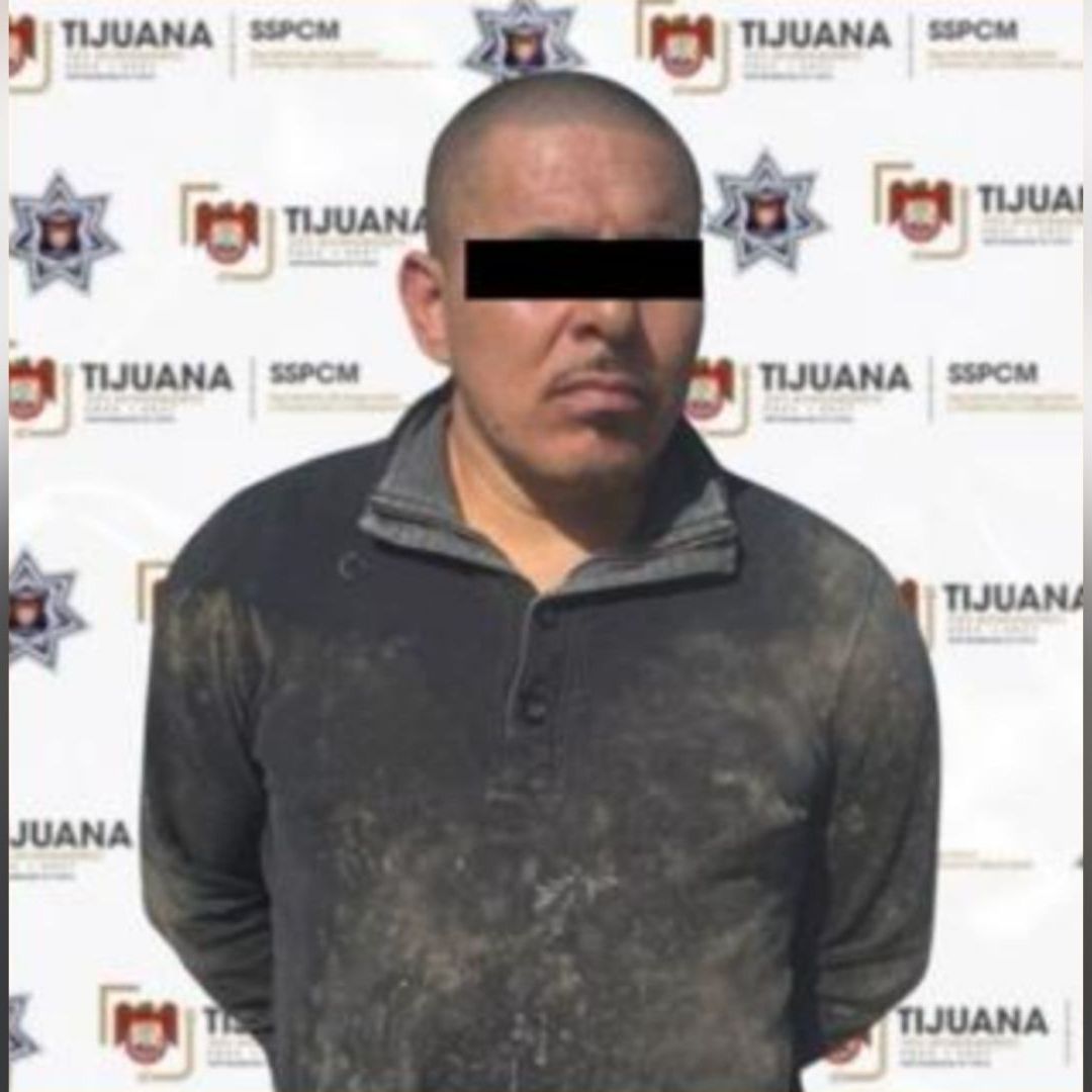 Conductor Atropella a Policía Durante Intento de Huida en Tijuana