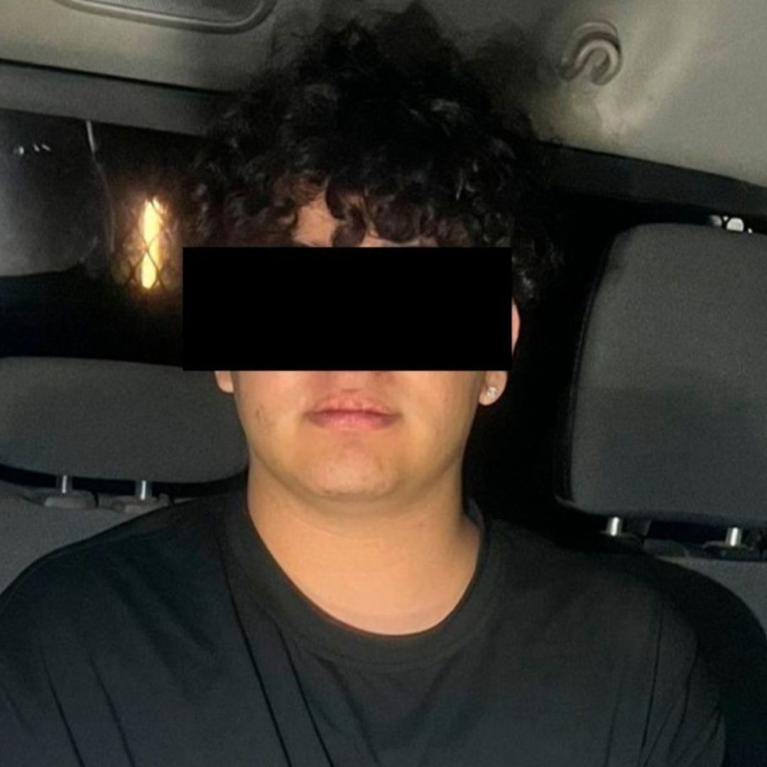 detenido por firgir despojo de dinero en efectivo