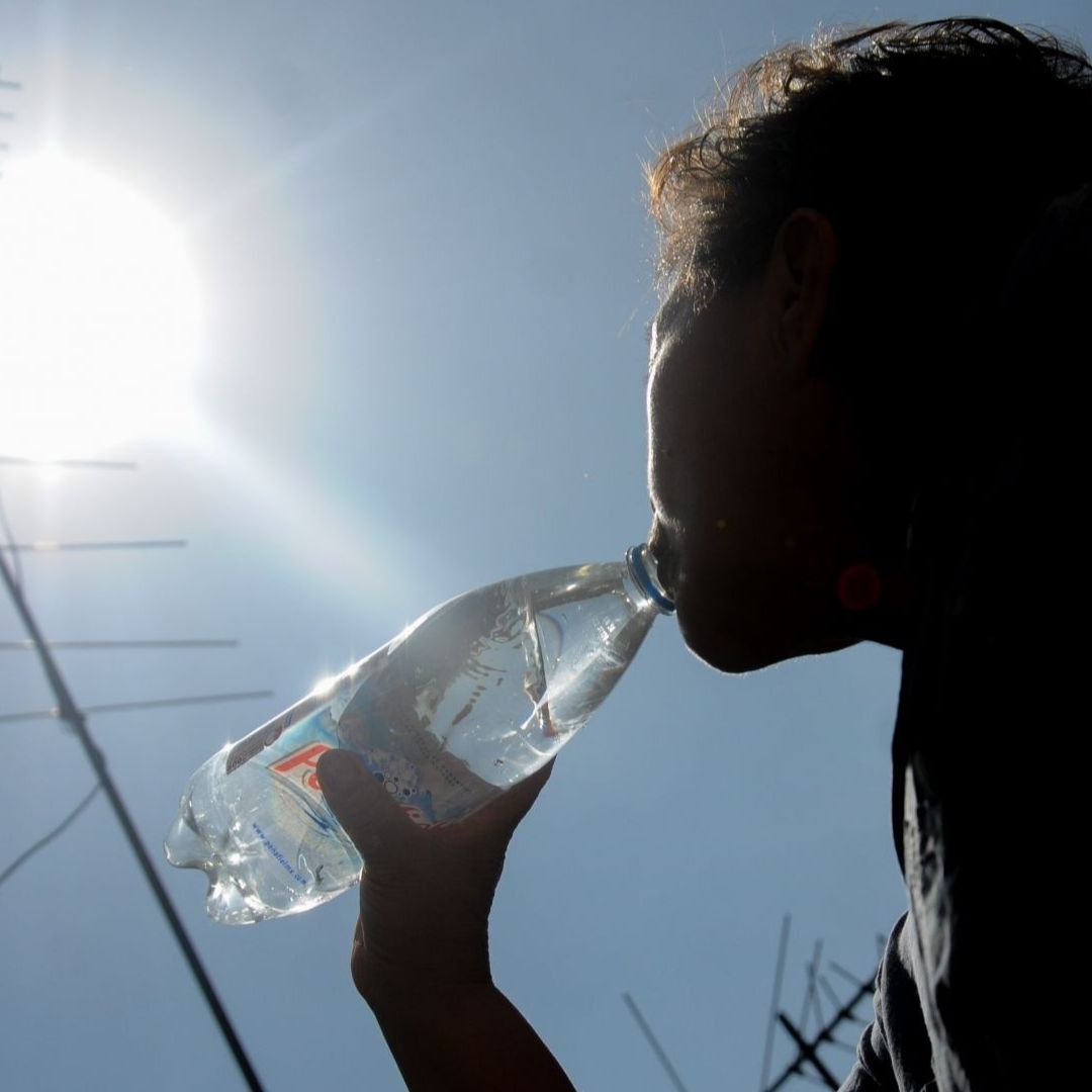 Ola de calor golpea con fuerza en 25 estados este domingo 17 de mayo 2026